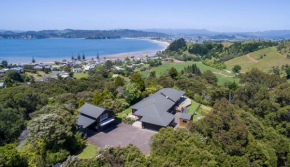 Treetops Cottage at the Castle, Whitianga